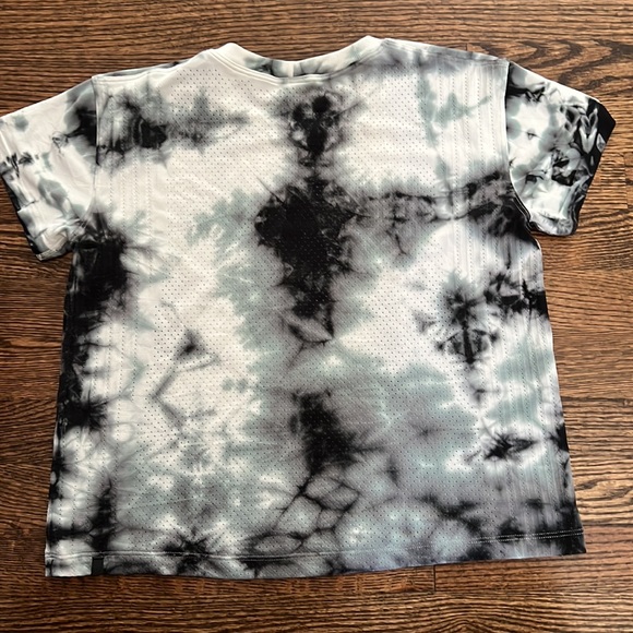 Lululemon Train to Be Short Sleeve *Shibori - Picture 4 of 5
